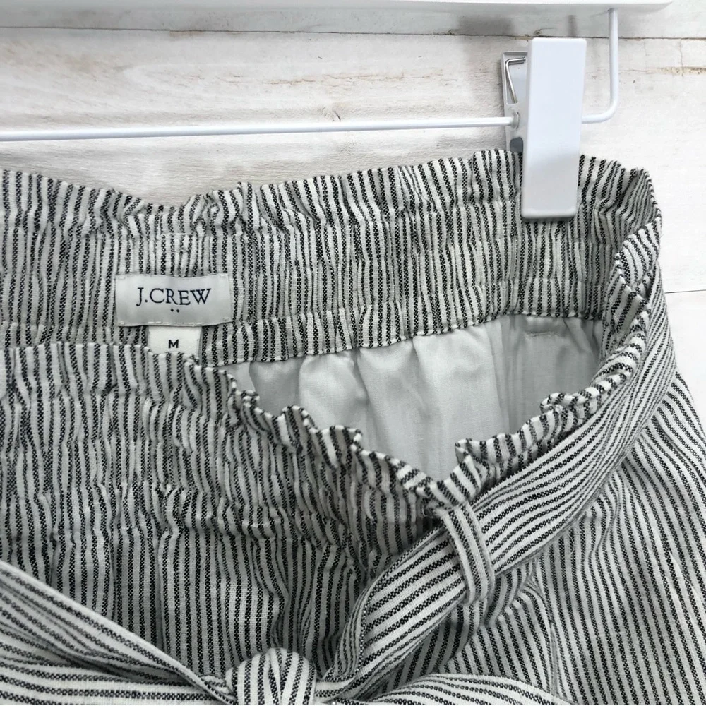 J. Crew Paper Bag Skirt • Sz M • White with Black Pinstripes • EUC - Picture 10 of 12